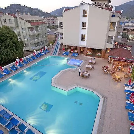 Candan Hotel