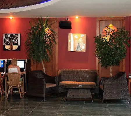 Hotel Candan
